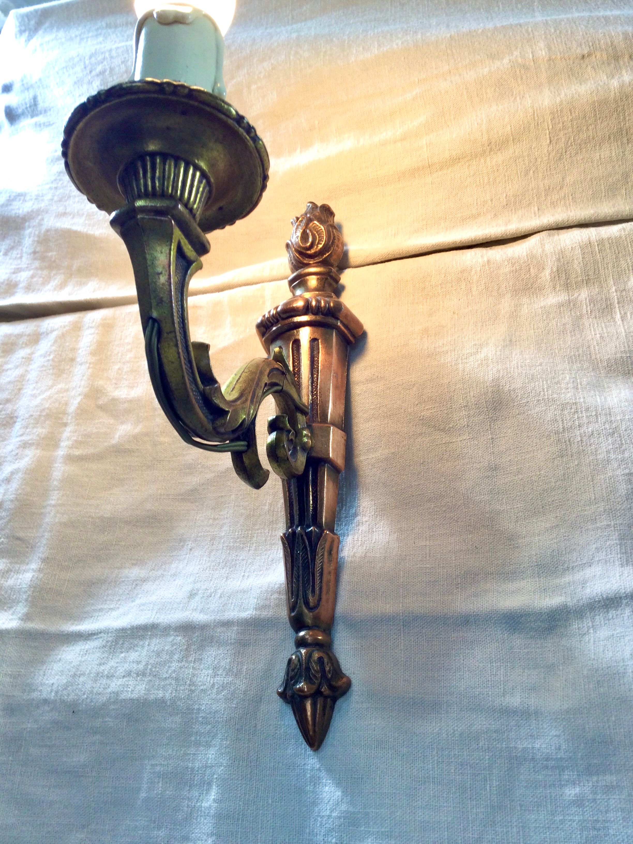 Louis XVI style wall lamp in gilded copper