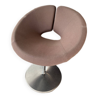 Swivel chair Artifort Design Patrick Norguet model Little Apollo Brown and Beige