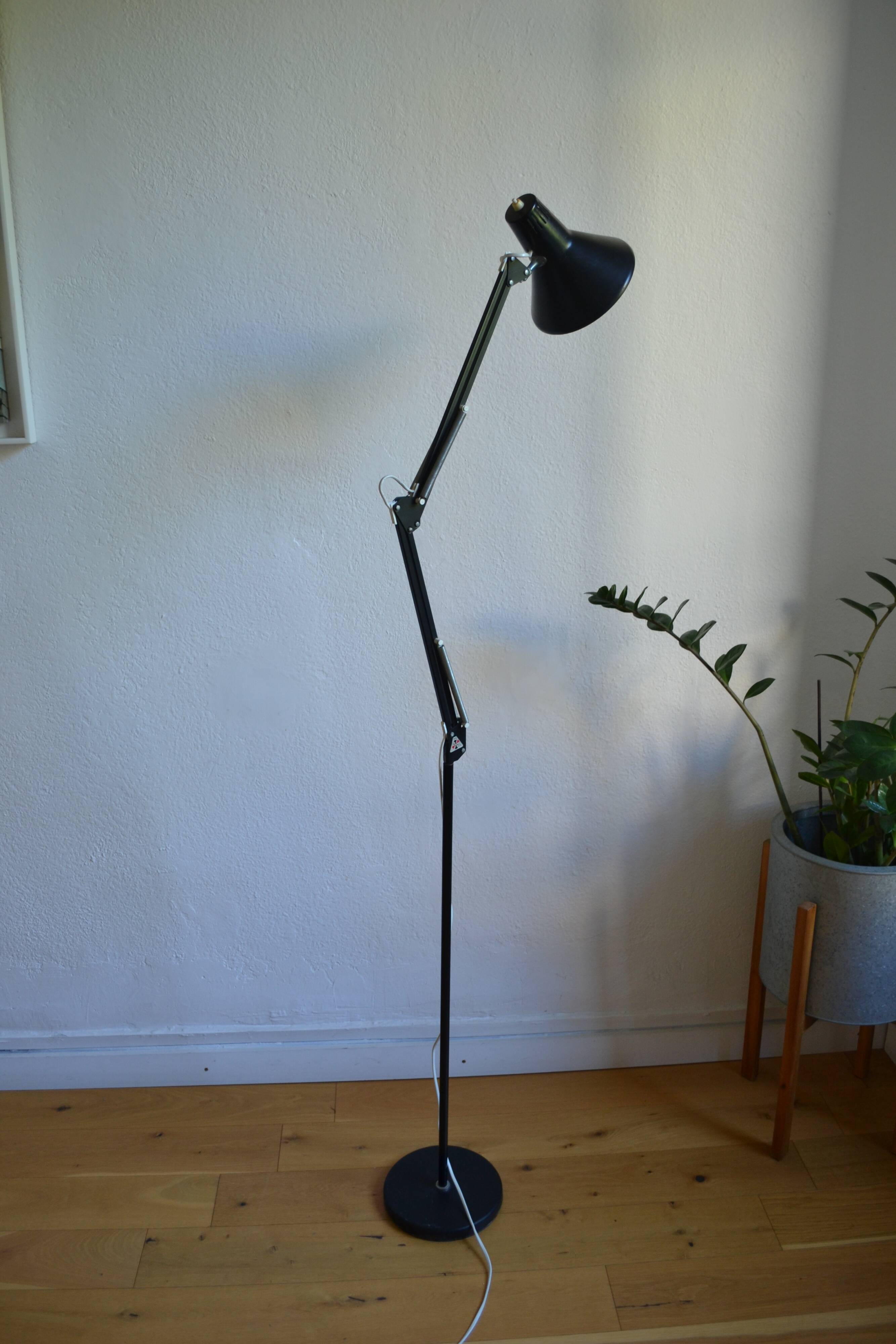 Lampadaire liseuse articulée France 1980