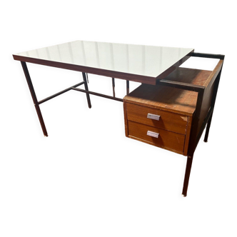 Bureau moderniste Circa 50