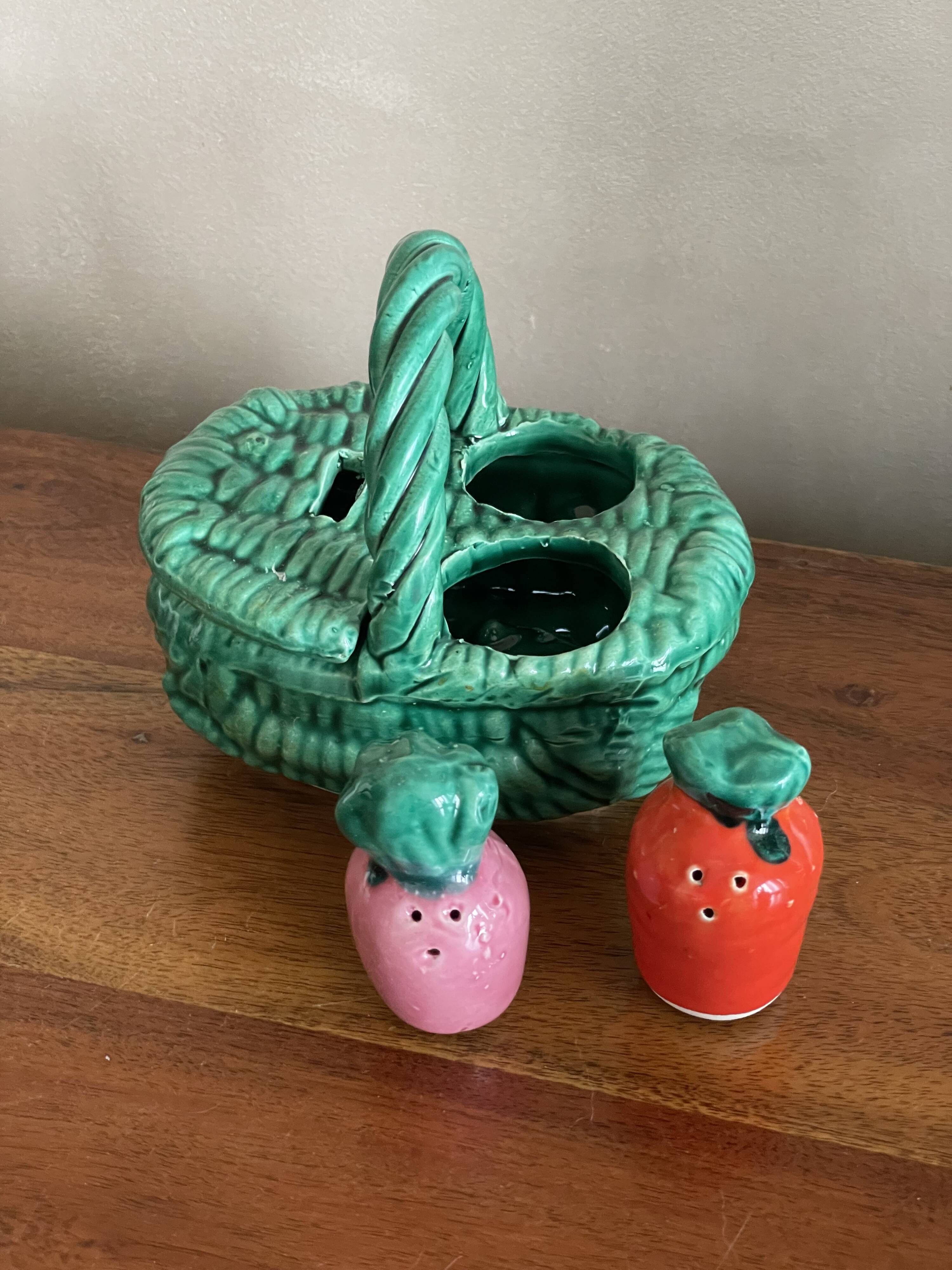 Salt and pepper vegetable in a slipware.