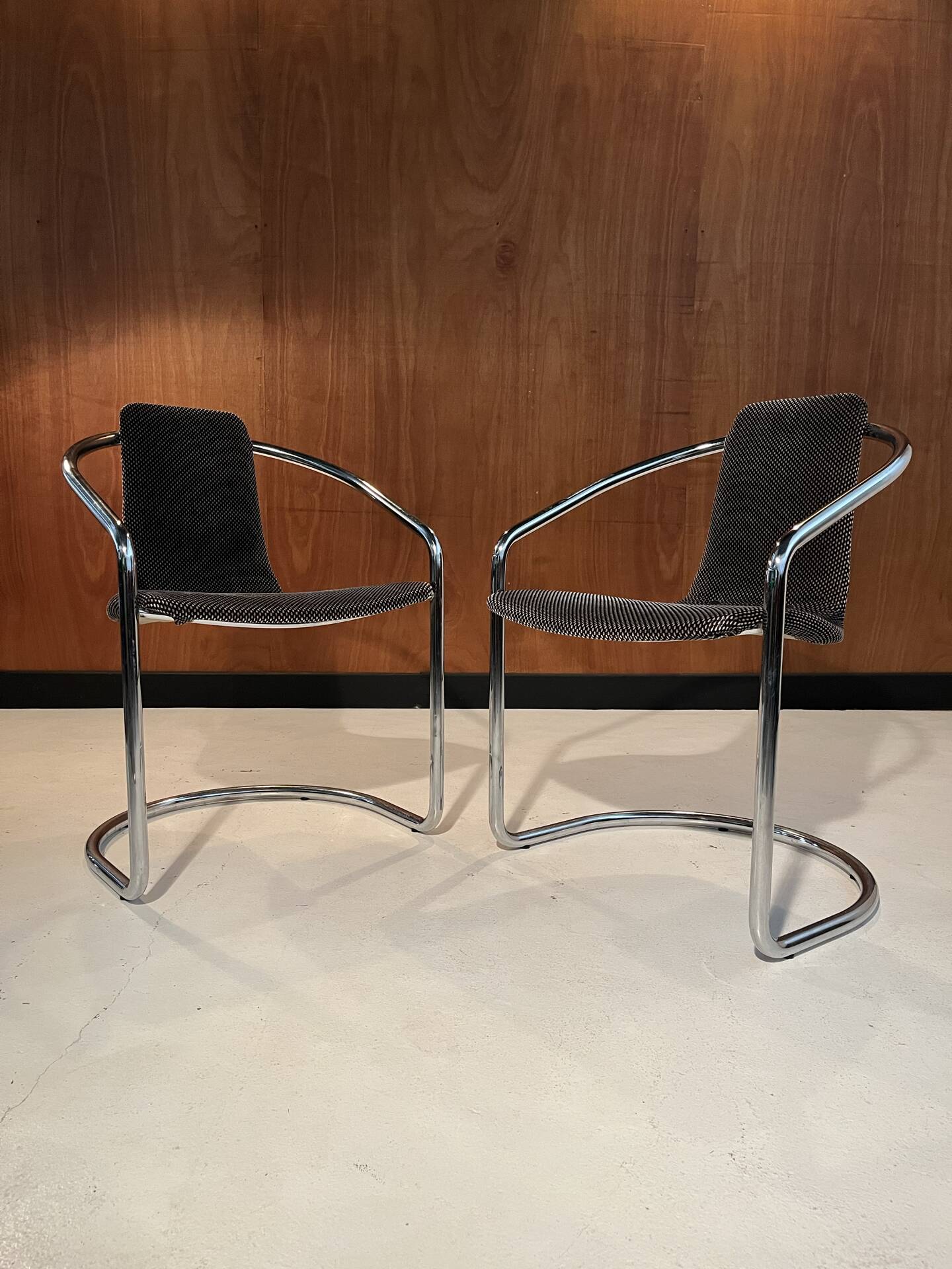 Paire de chaises vintage 1970