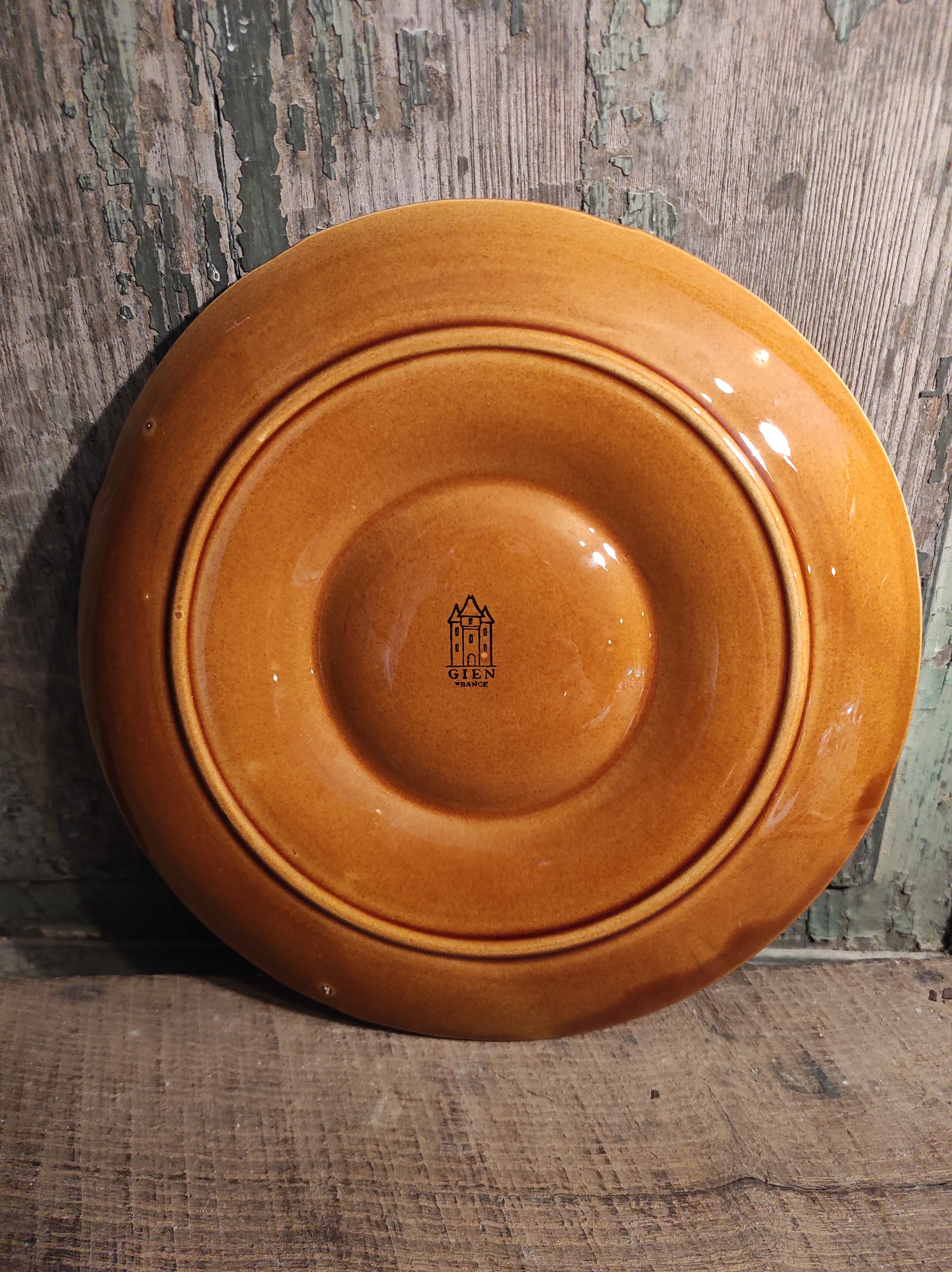 Vintage French artichokes plate in Majolica from Gien