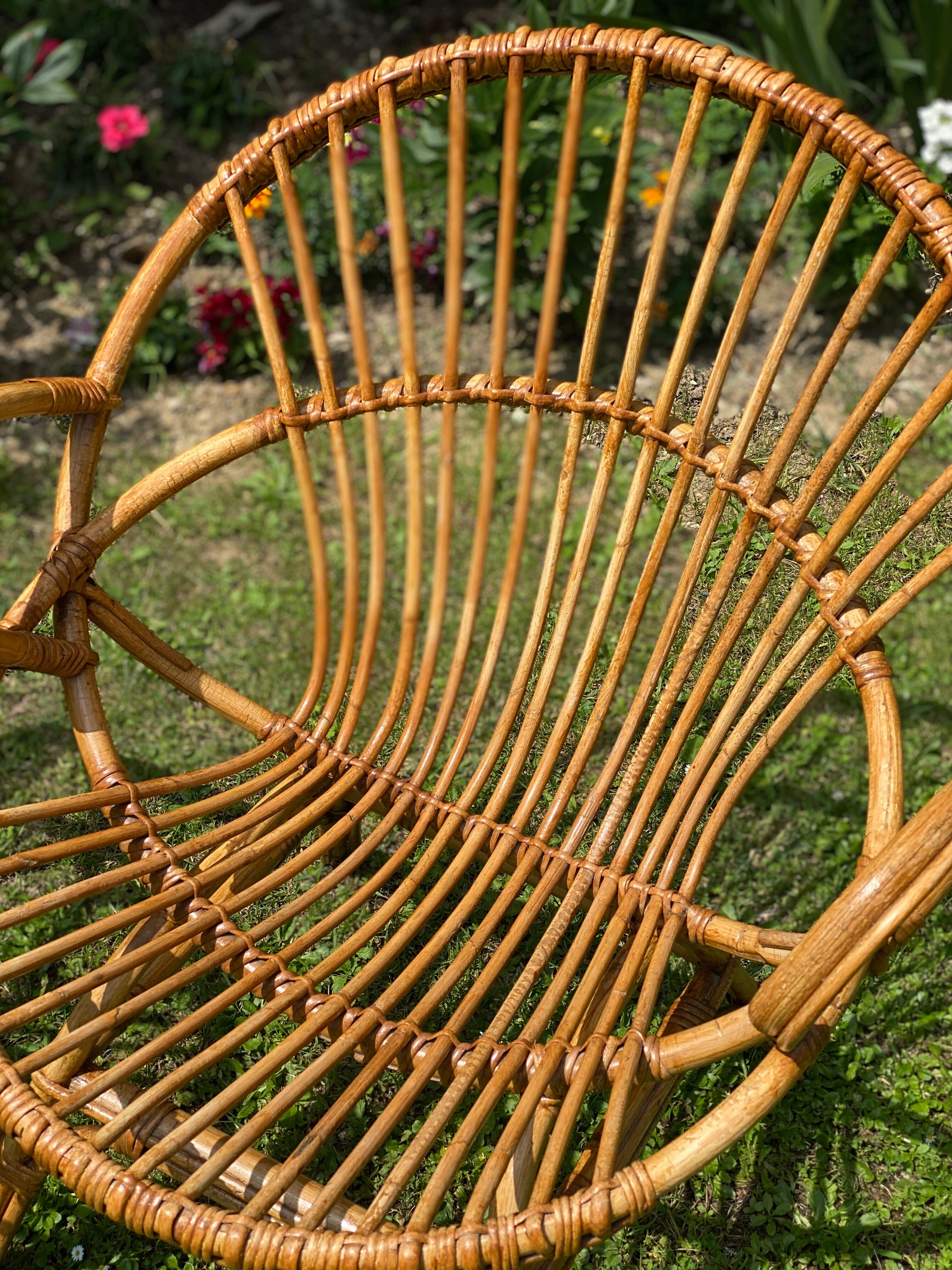 Paire de fauteuils rotin corbeille vintage