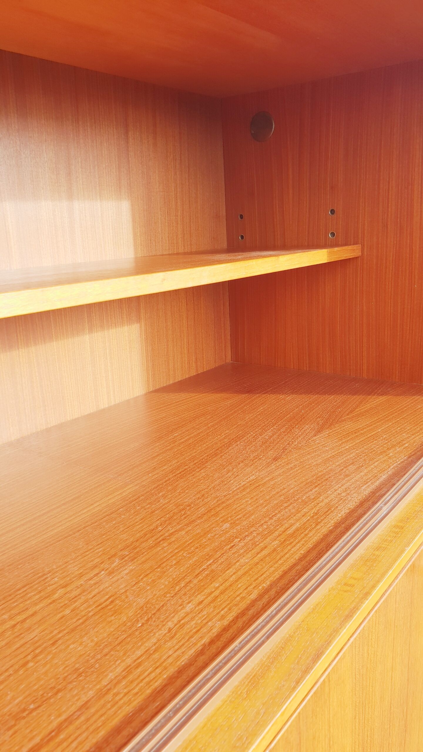 Scandinavian secretary cabinet