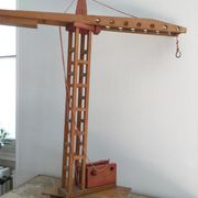 Ancienne grue en bois Dejou