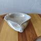 Vide poche coquille en porcelaine irisée