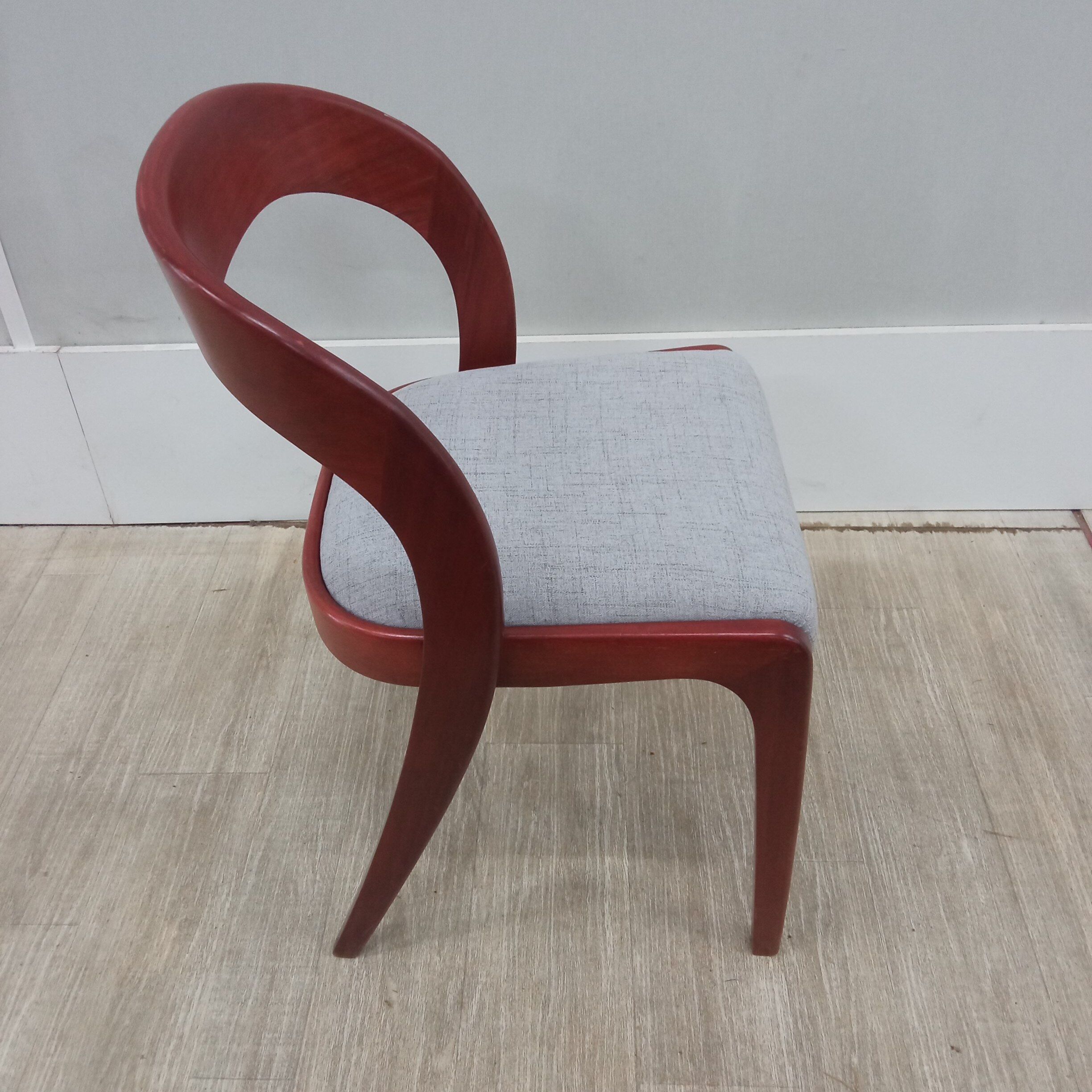 6 Baumann gondola chair