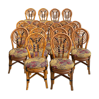 Suite of 26 vintage chairs