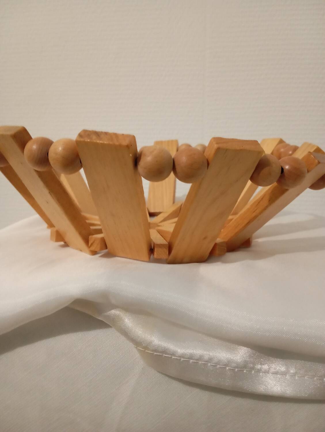 Olive wood fruit bowl