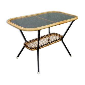 Table basse vintage en rotin Dutch Design avec plateau en verre nuage 1960