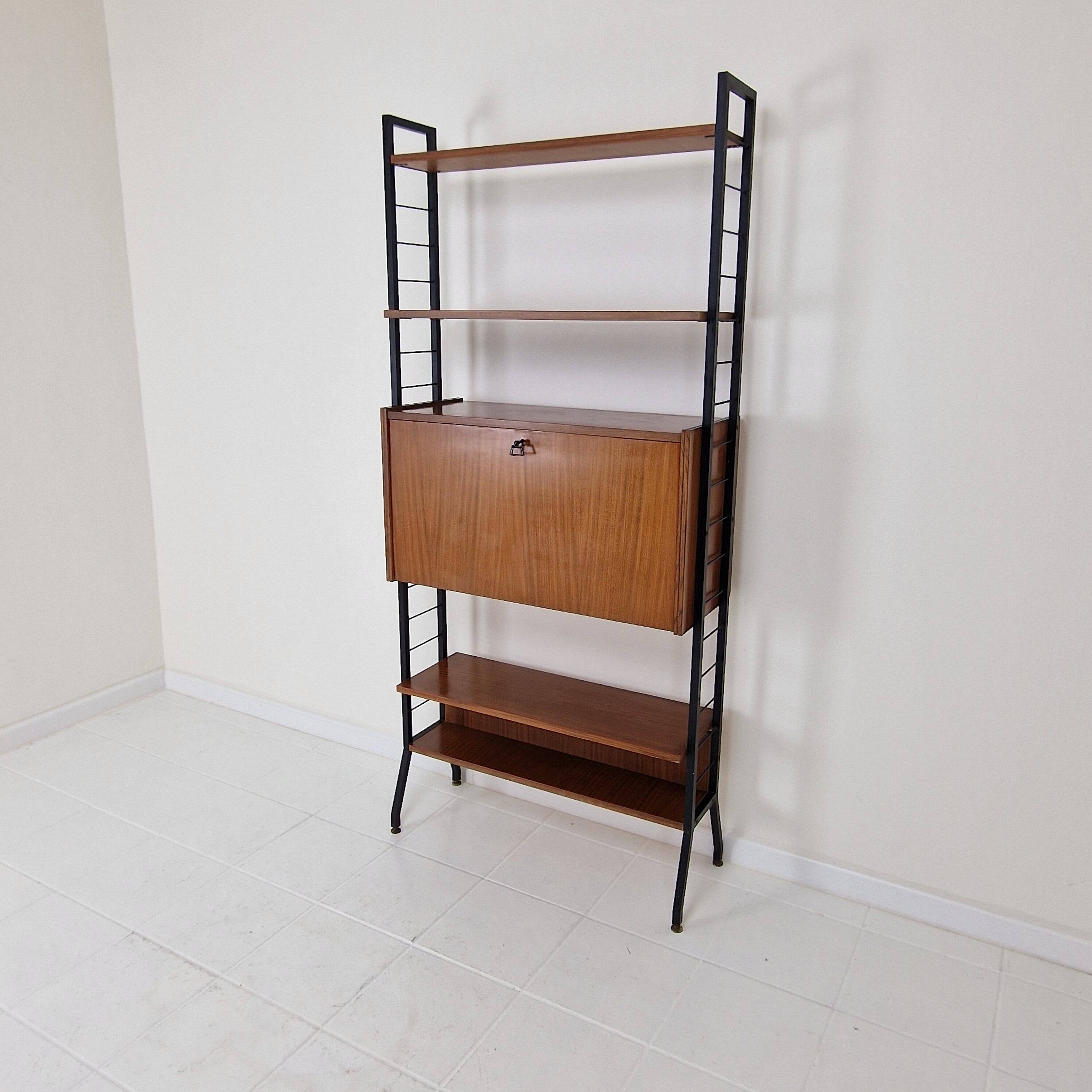 Italian Free Standing Teak Shelving Unit, 1950's