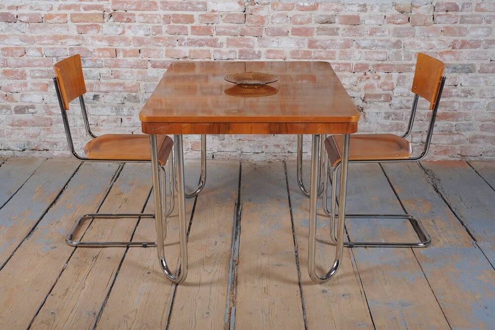 Bauhaus Chairs in Beech and Chromed Steel, Czech, 1930s, Set of 2