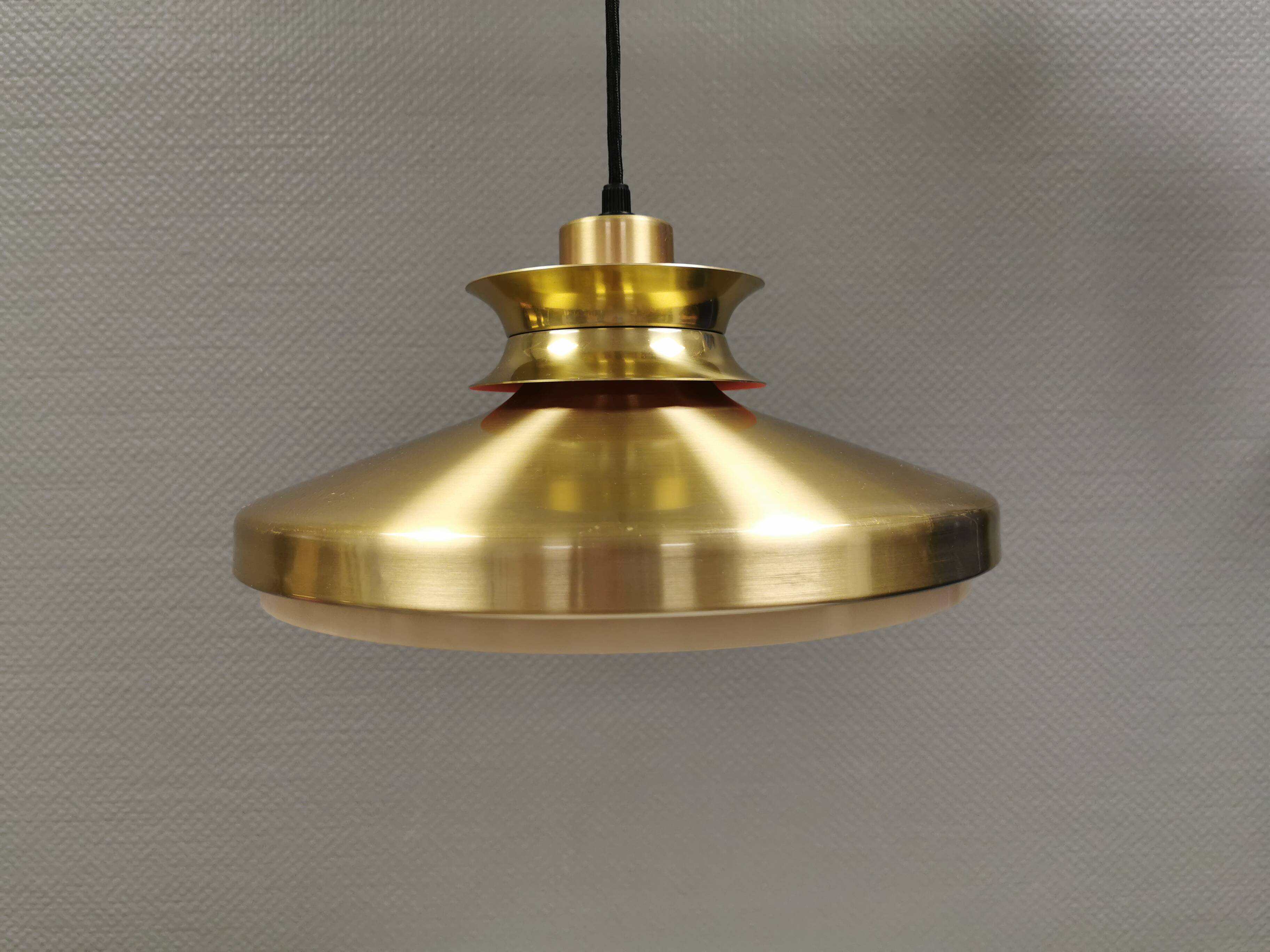 Hanging lamp from Danish Lyskær lighting, 1980s.