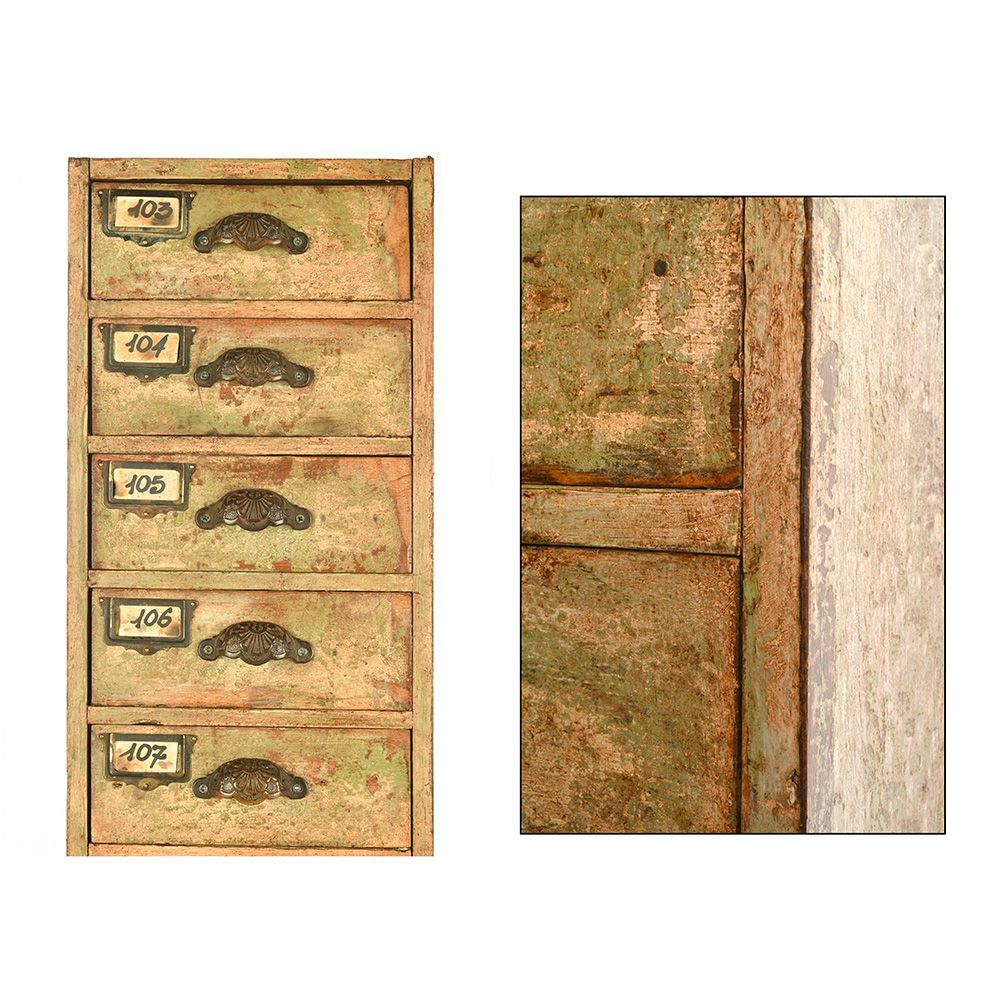 Skated wooden workshop column with 18 drawers
