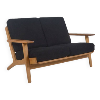 Canapé danois GE-290 conçu par Hans Wegner pour Getama