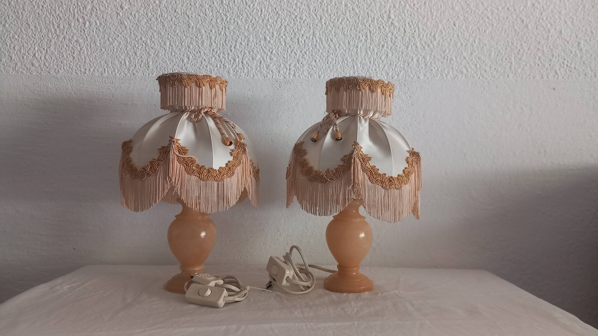 Pair of vintage alabaster lamps in Boudoir style – Fringed lampshade