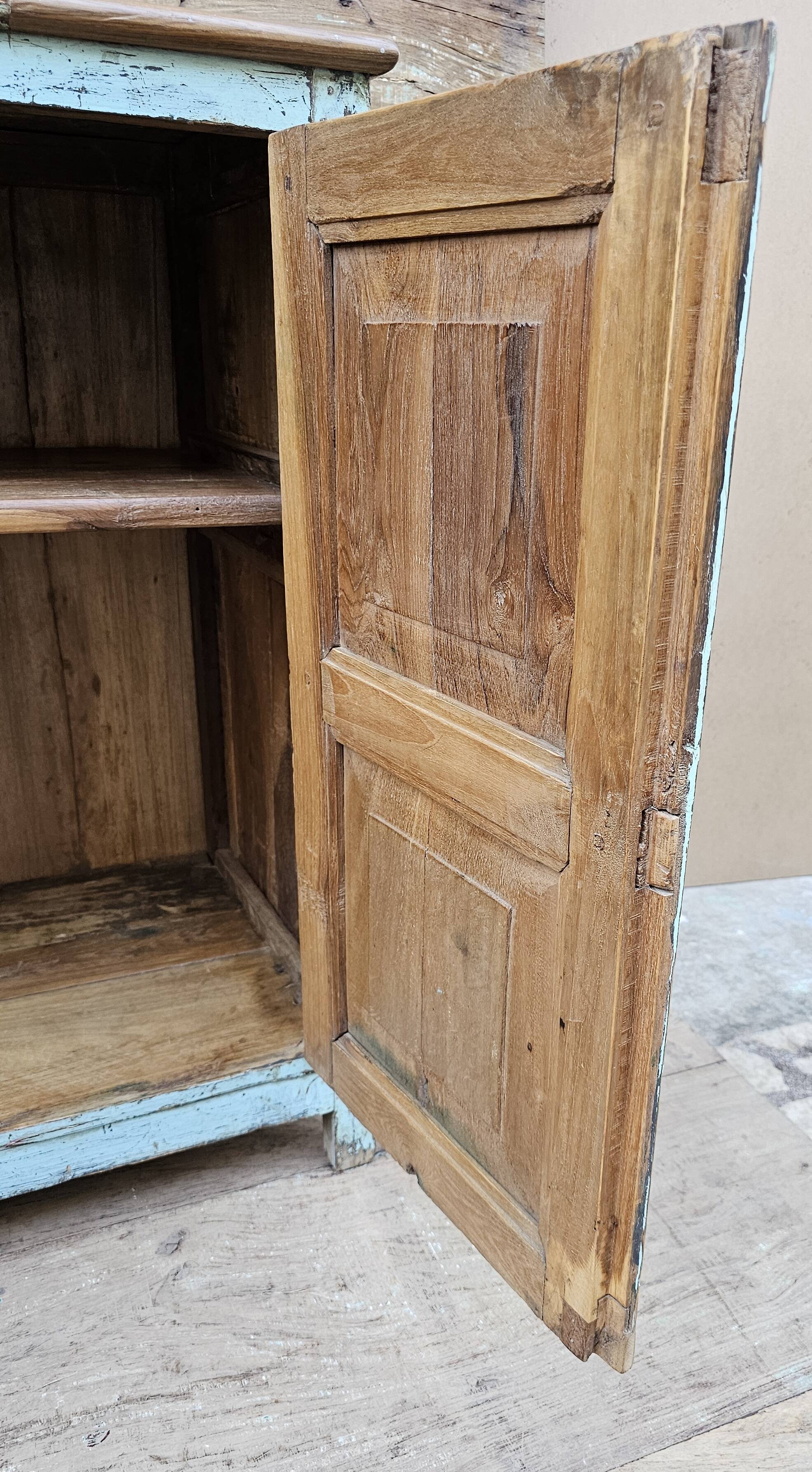 Ancien buffet en teck birman
