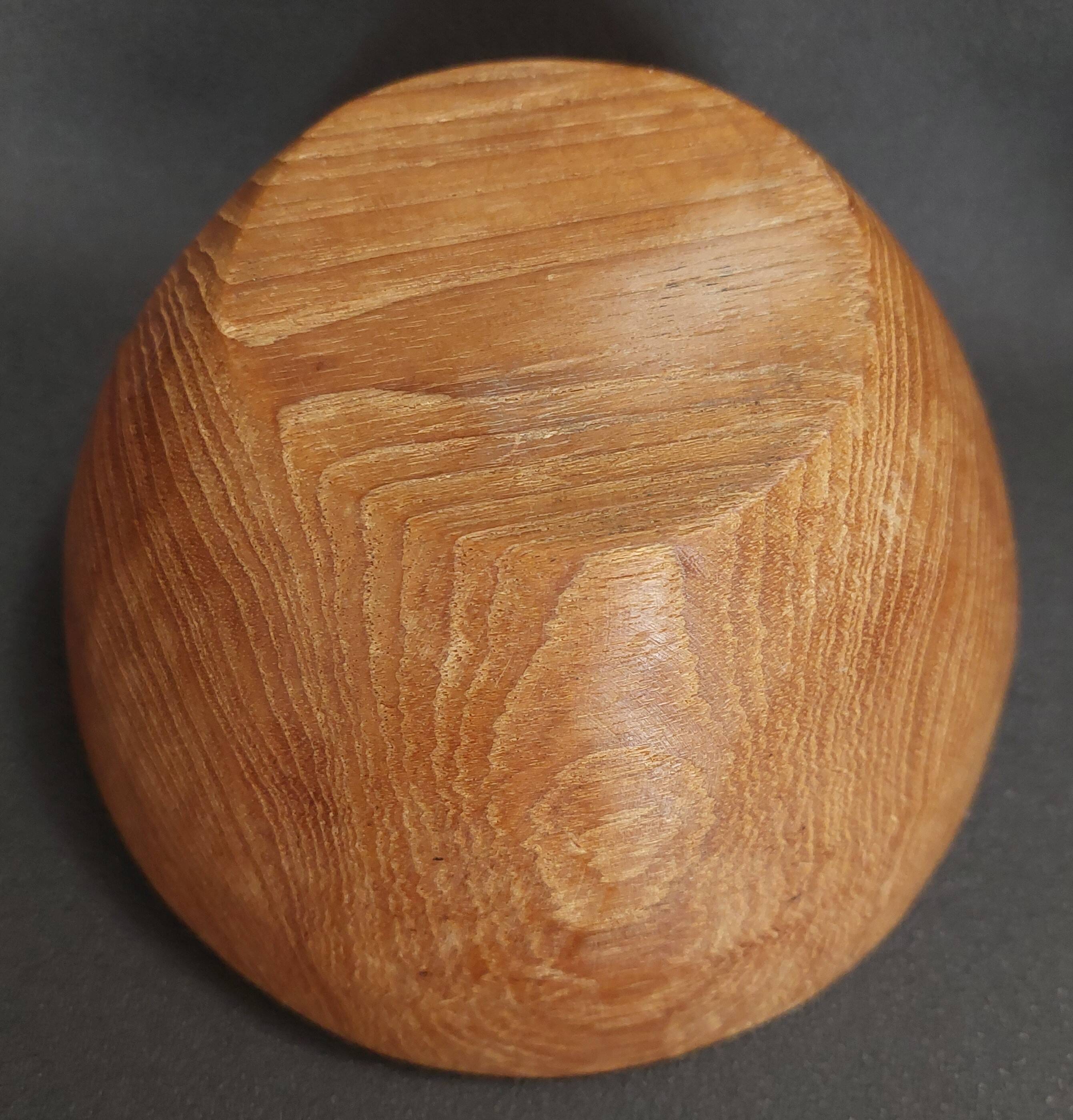 Vintage wooden fruit bowl