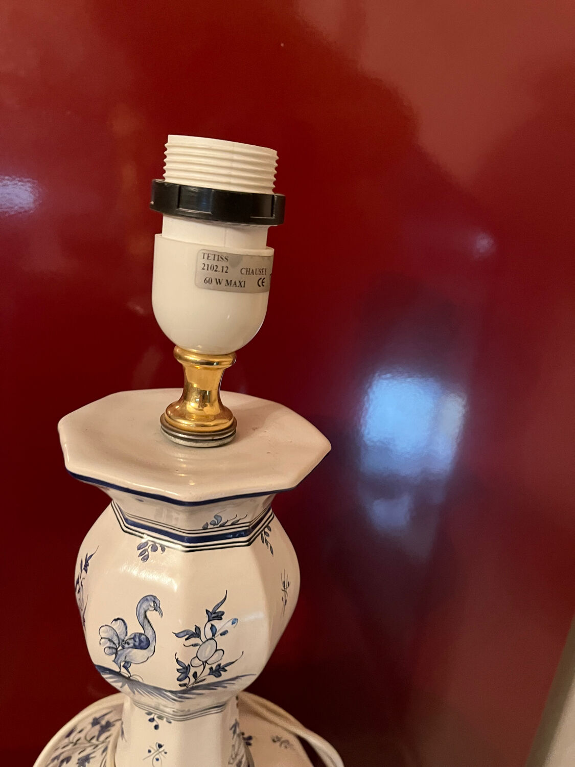 Large lamp base in Moustiers style