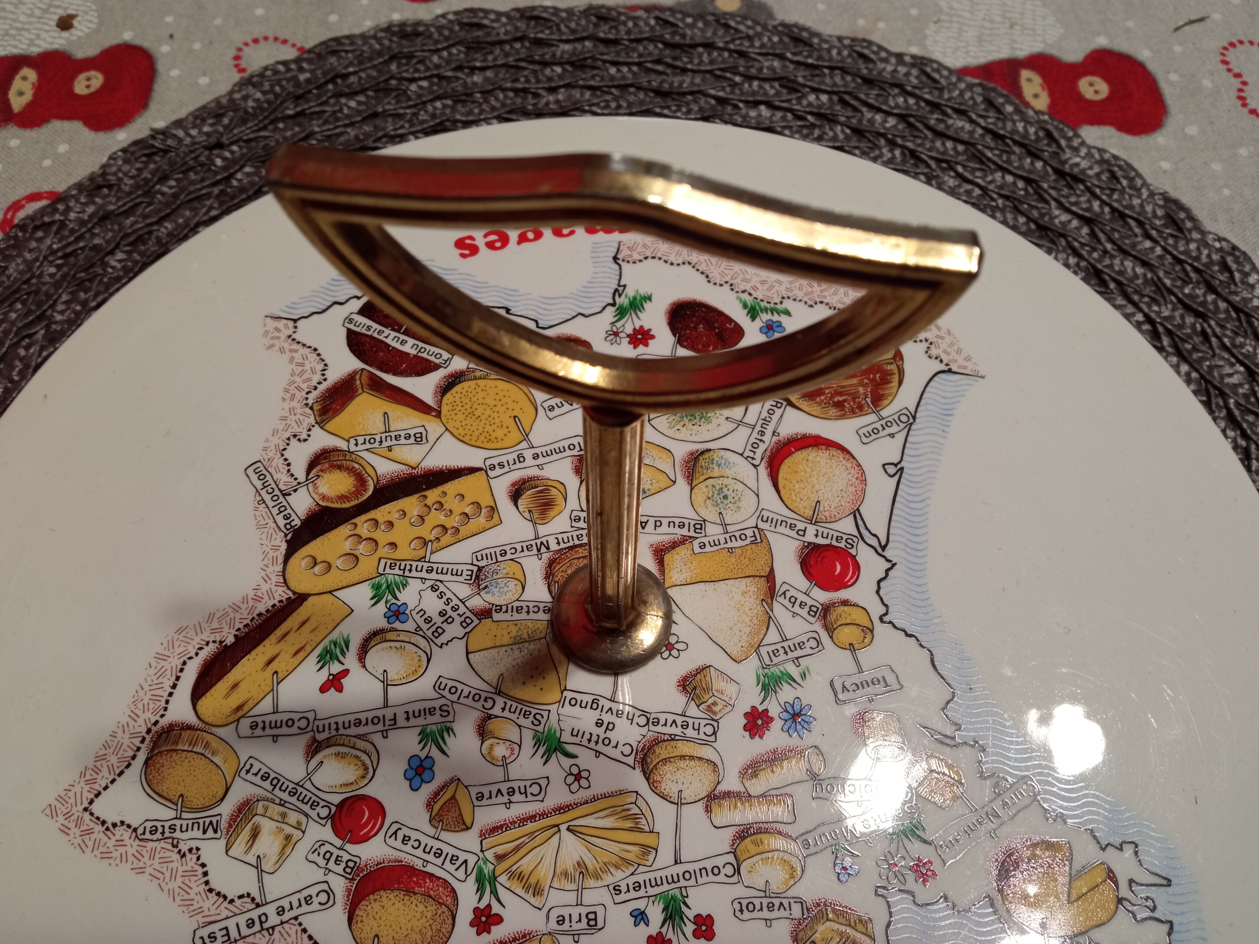 Ceramic cheese platter