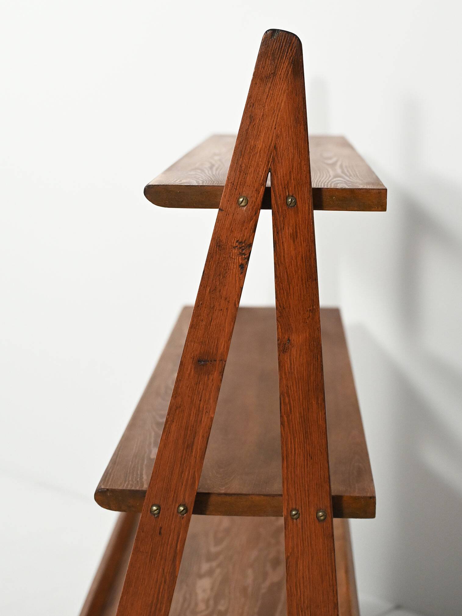 Small 1950s Scandinavian bookcase with magazine rack