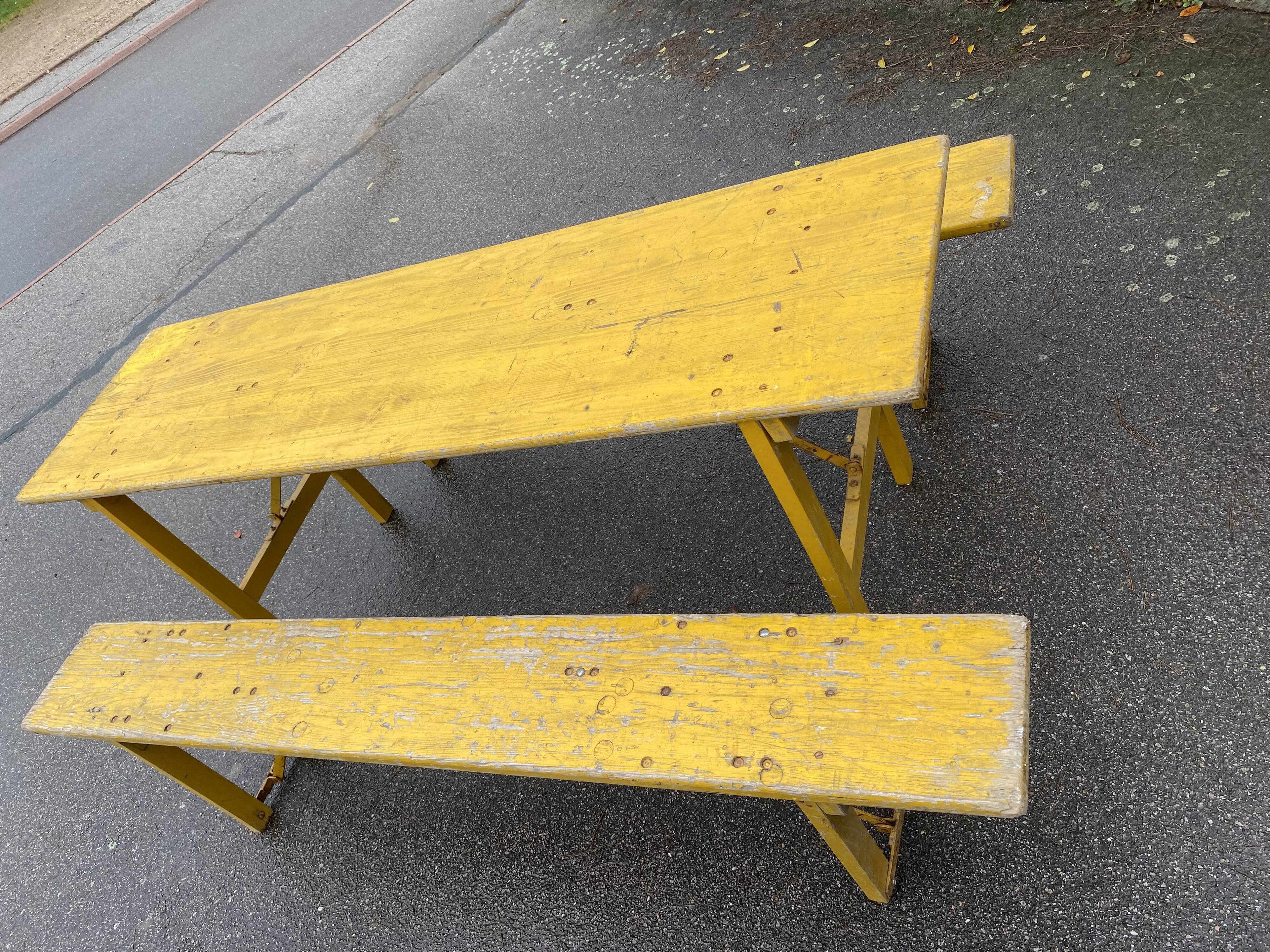 Terrace table & benches