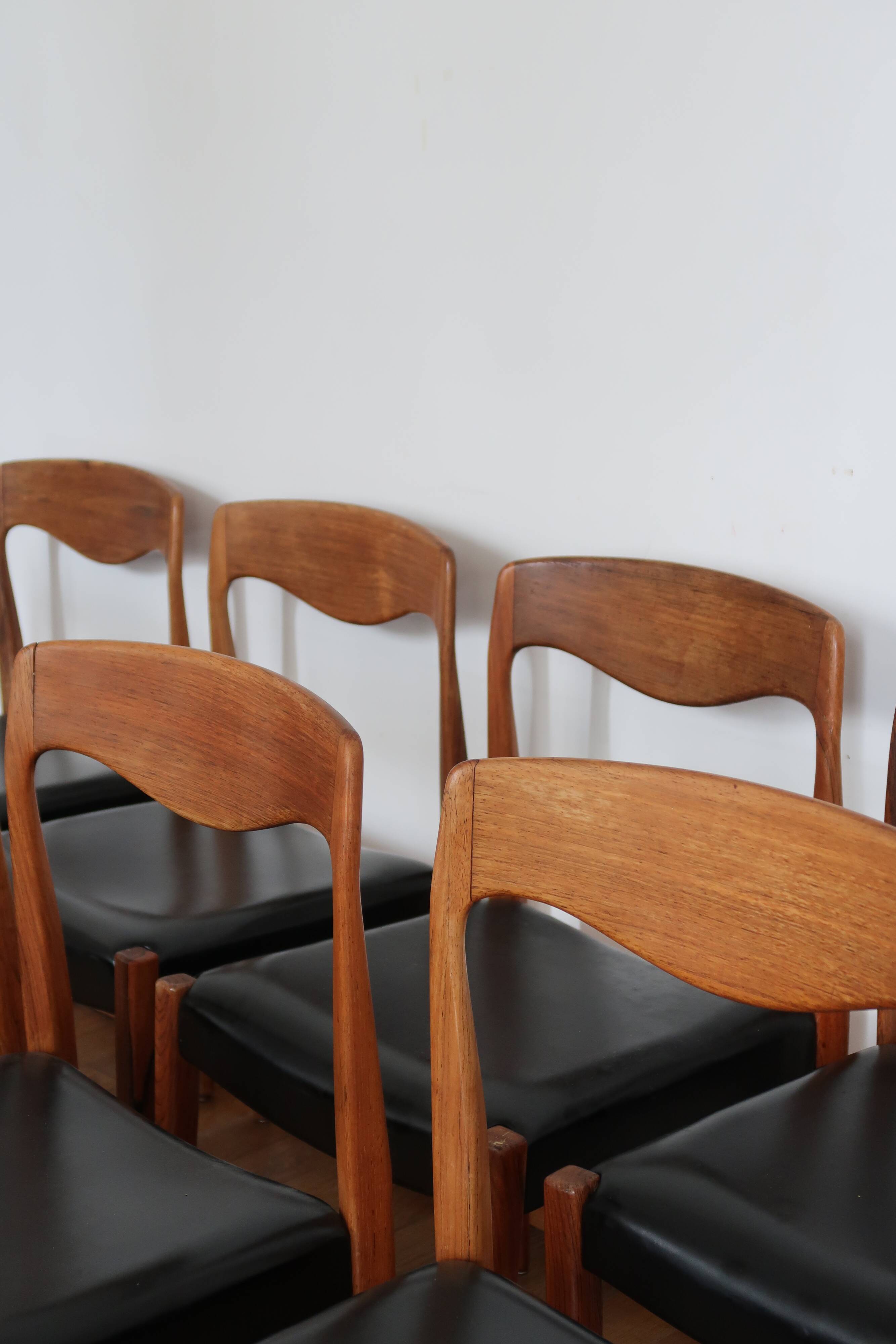 Lot de 8 chaises scandinaves palissandre skaï