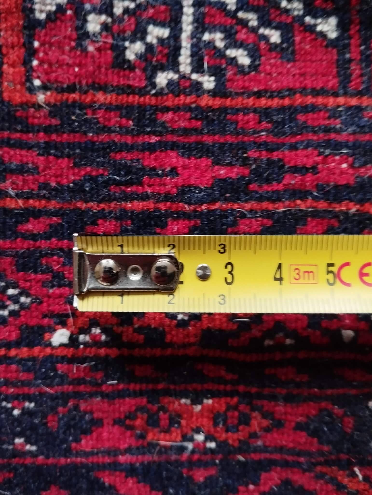 Handmade Turkmen Bukhara carpet 170x122cm