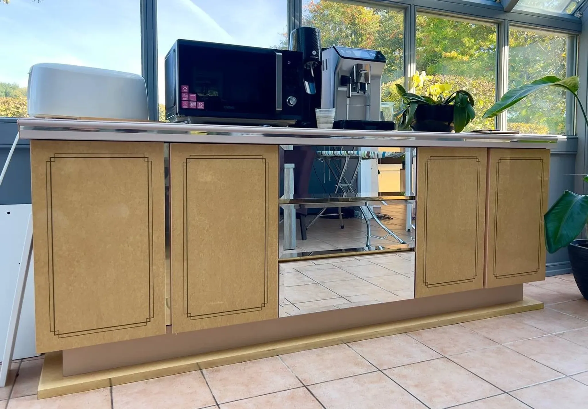 Vintage sideboard with doors and mirror elements – storage furniture