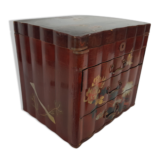 Sewing box or lacquered wood storage Japan early XX