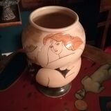 Vase en céramique par Michael kay signé et daté 2004.