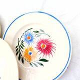 Assortment of 6 dinner plates