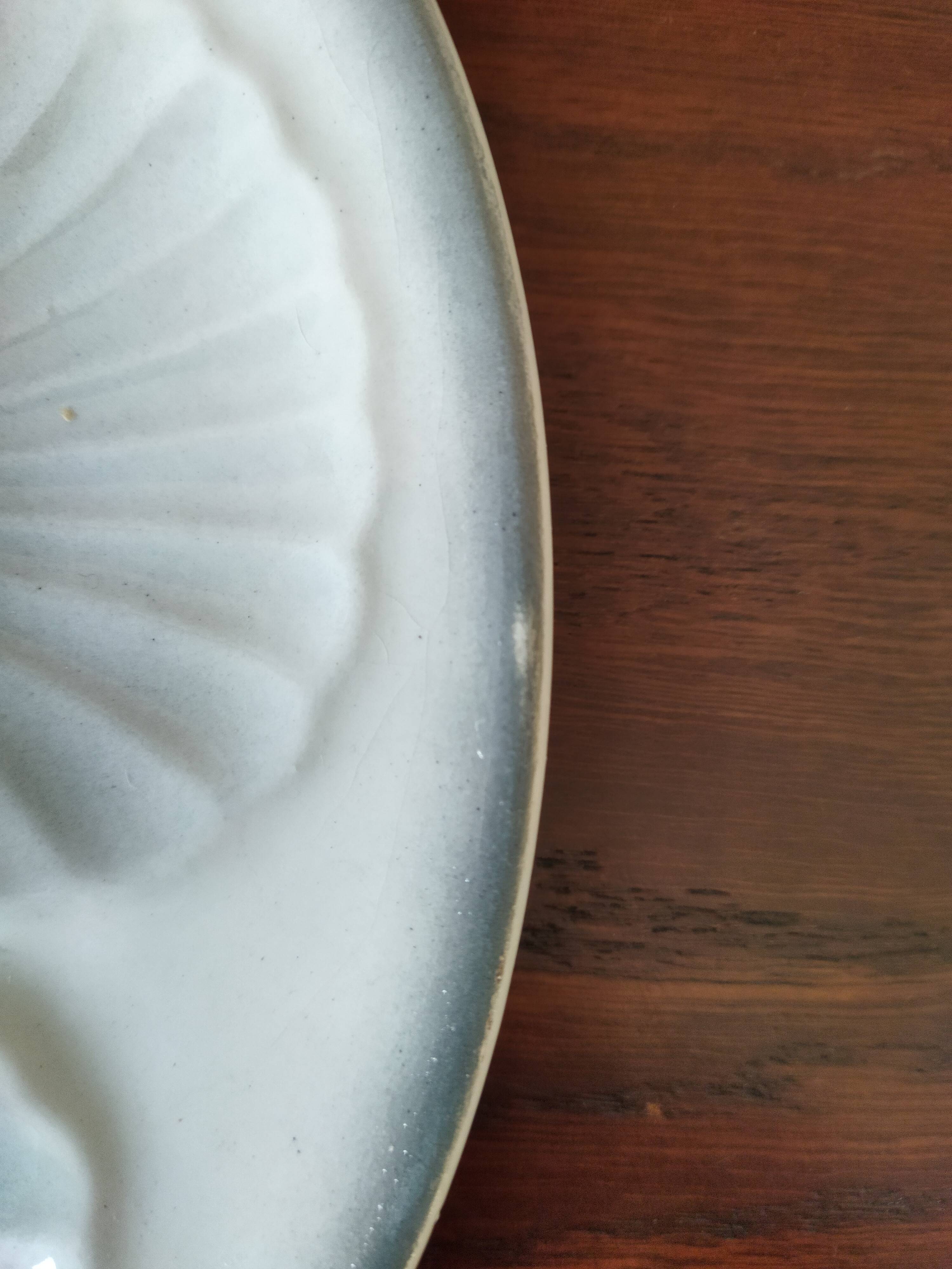 2 Moulin des Loups Orchies oyster plates