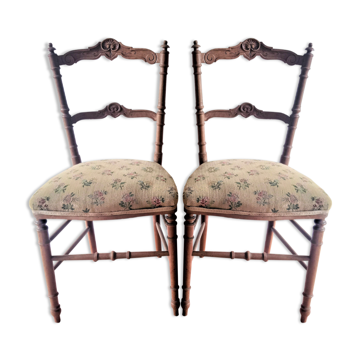 Paire de chaises de salon