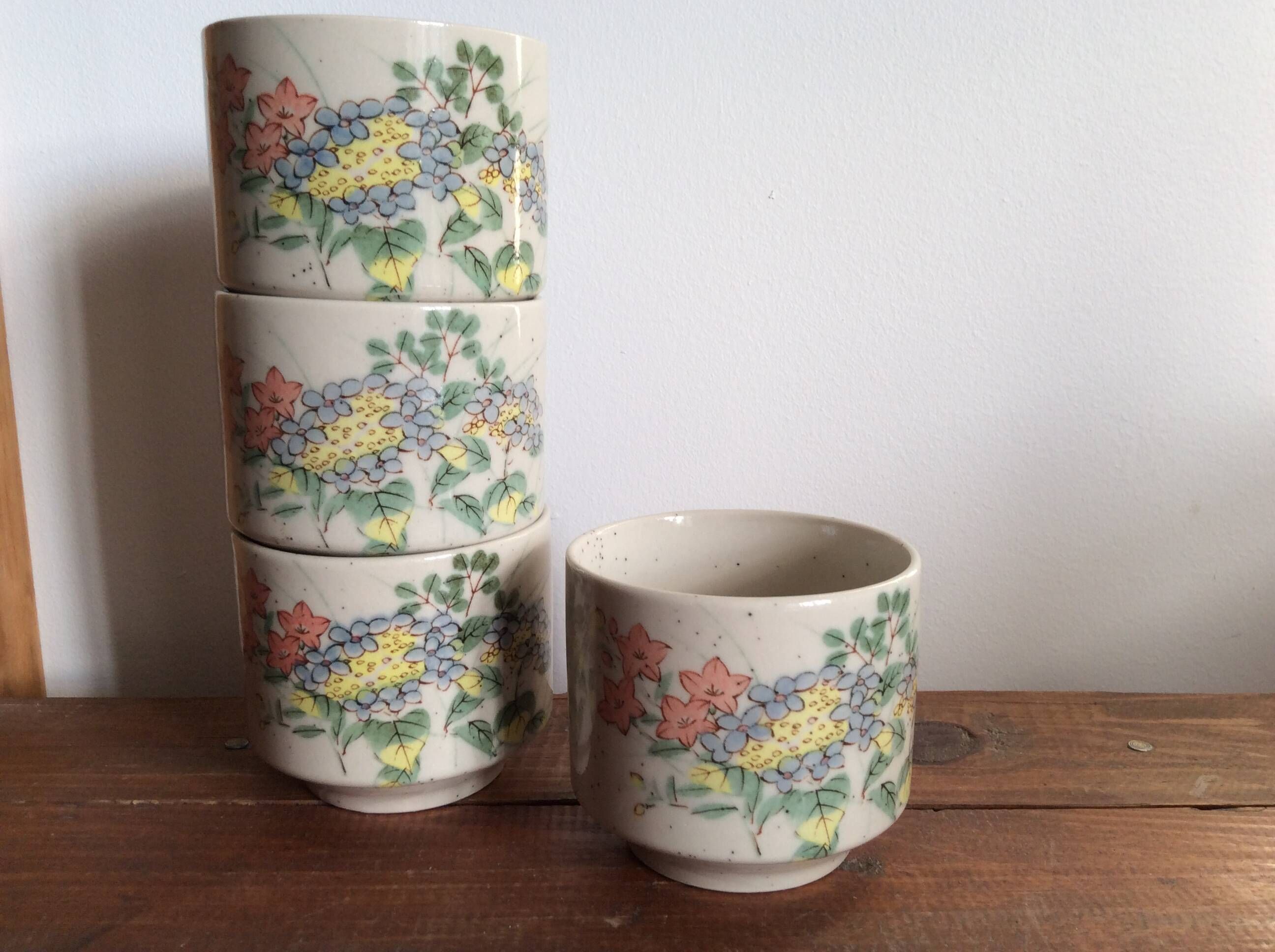 4 tasses à café