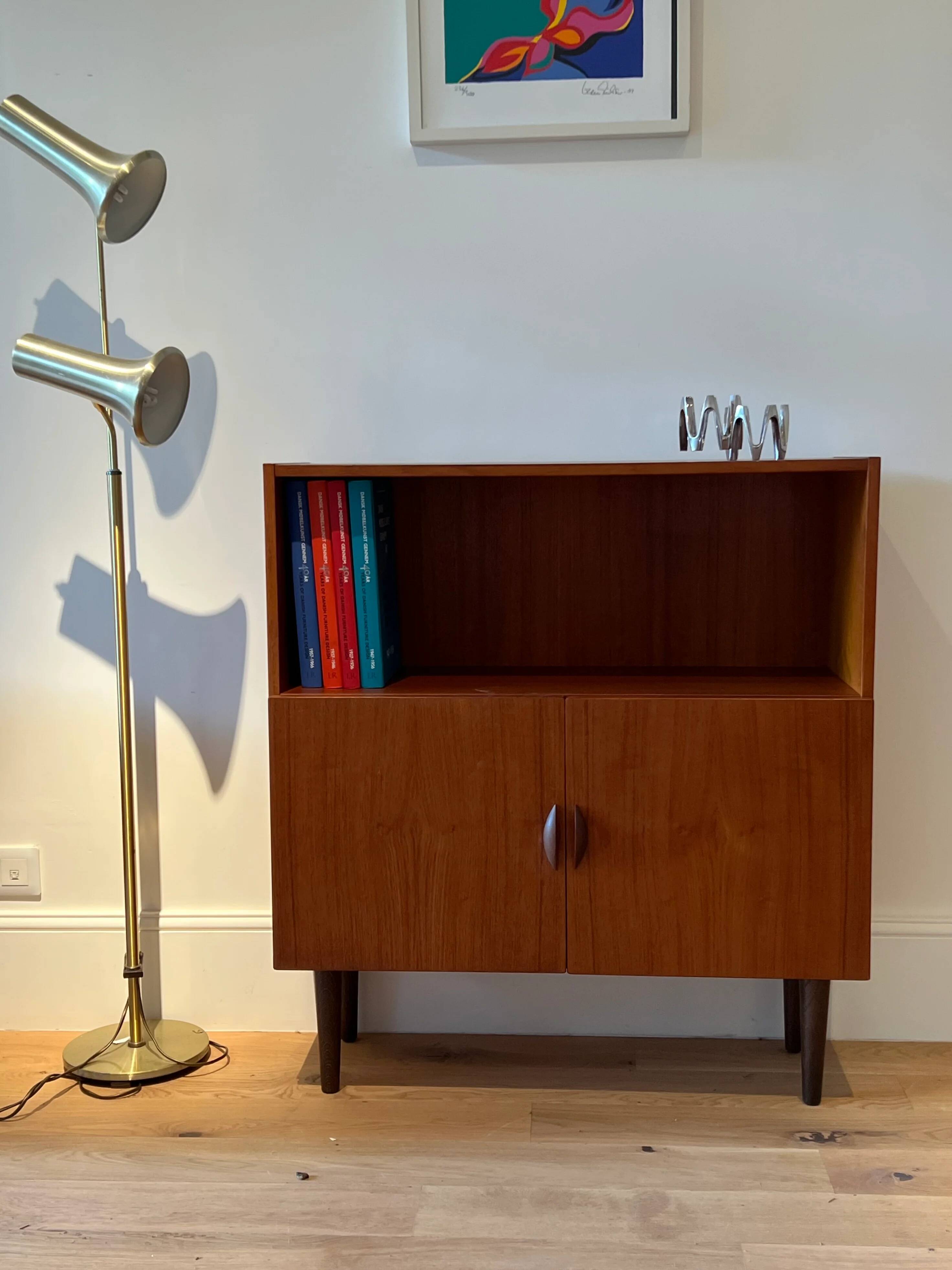 Bibliothèque scandinave vintage en teck "Lyria"