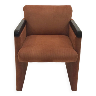 Terracotta velvet cube armchair