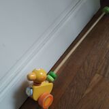 Toy to shoot, duck