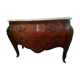 Commode galbée dessus marbre de style Louis XV
