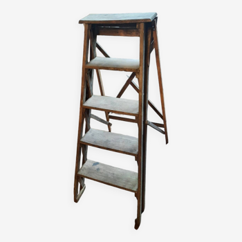 Vintage stepladder