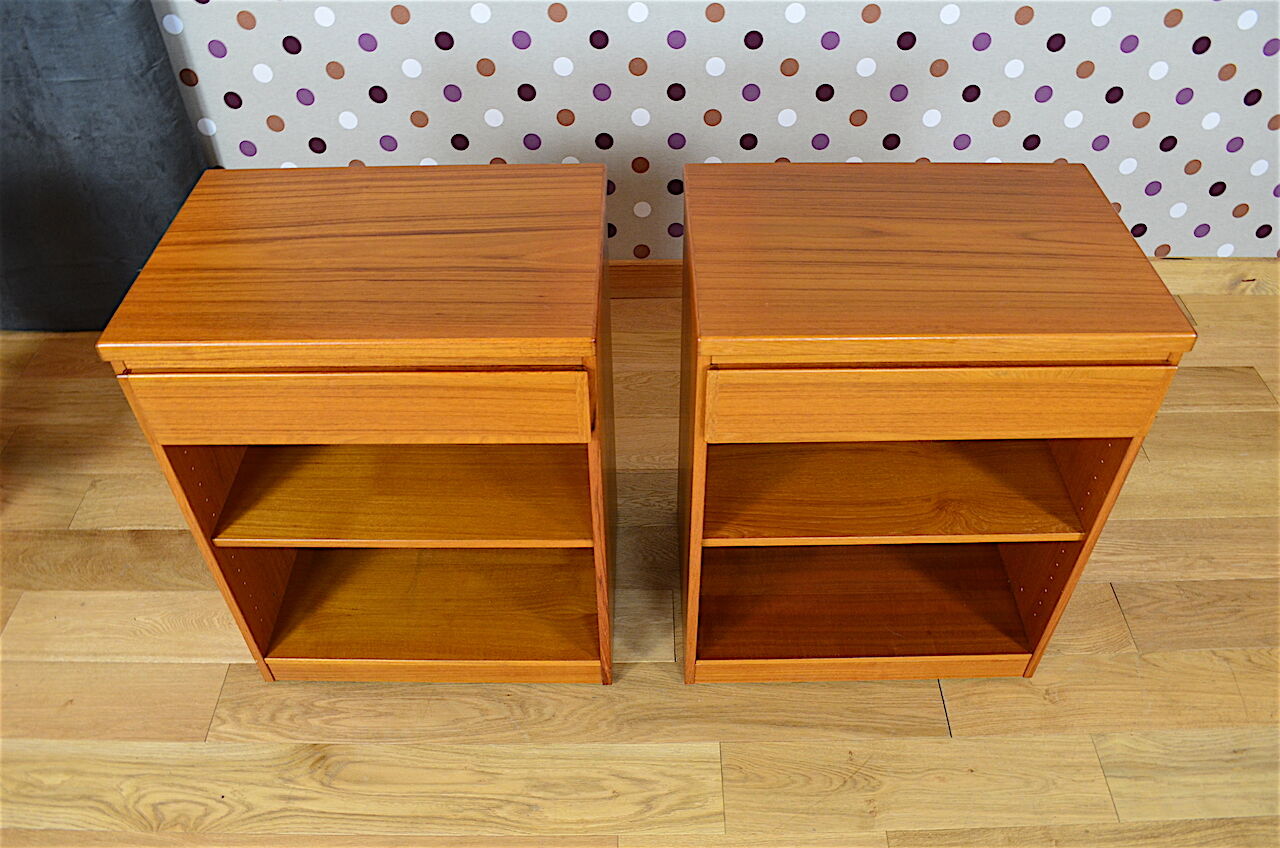 Low 1960 teak Scandinavian Design furniture