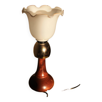 Lampe bois et verre en opaline vintage