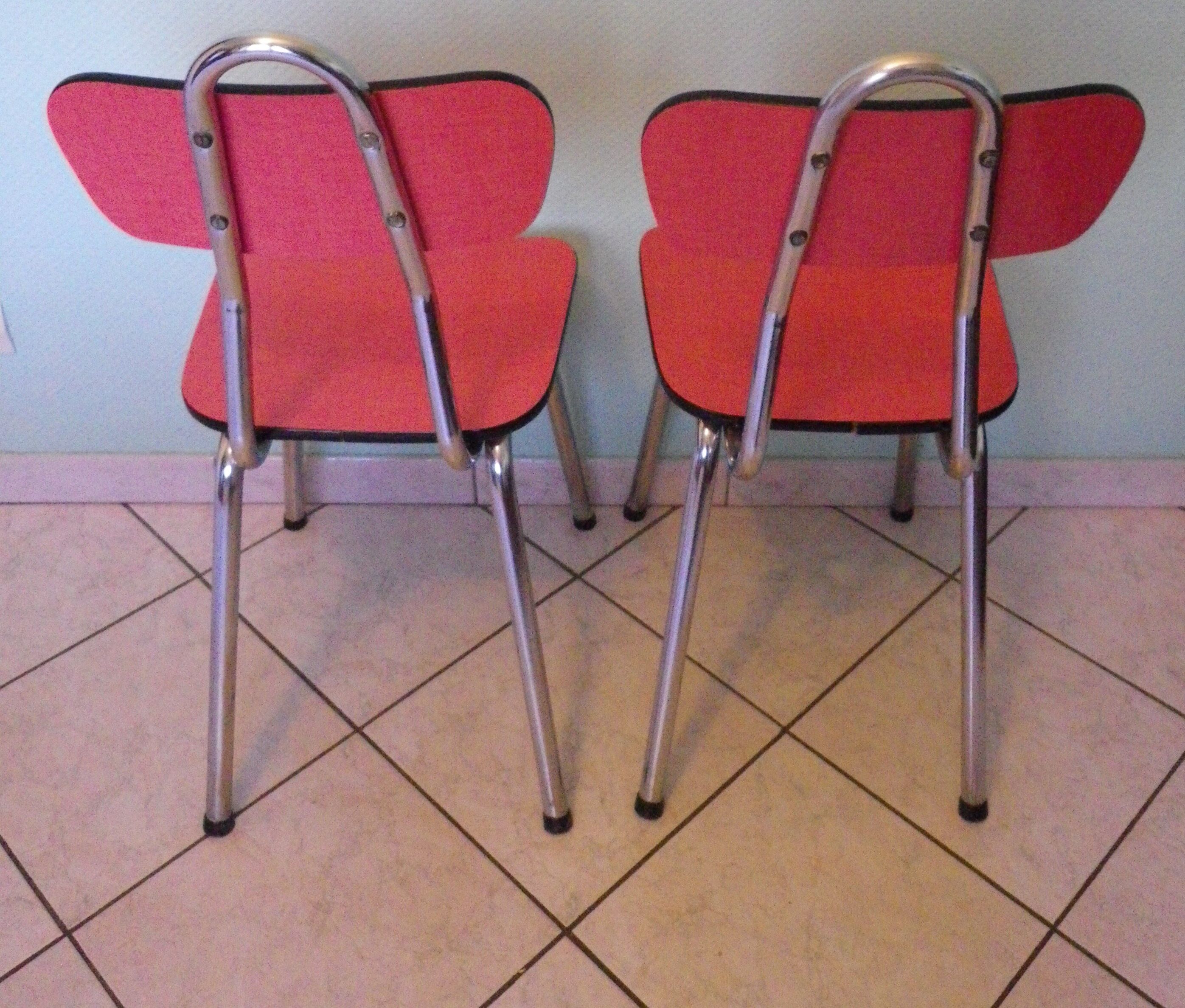 Lot of 2 chairs in red formica with tubing 60s