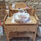 Table de toilette