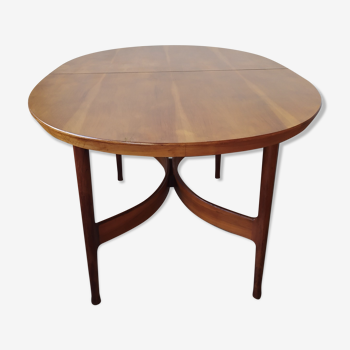 Scandinavian extendable oval teak table