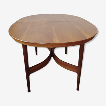 Table en teck ovale extensible scandinave