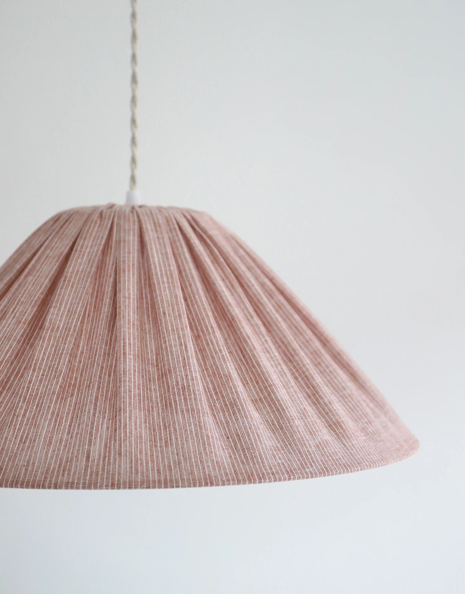 Suspension MALALA — Fine Stripes Earth