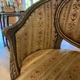 Canapé corbeille de style Louis XVI, bois laqué gris/vert vers 1900