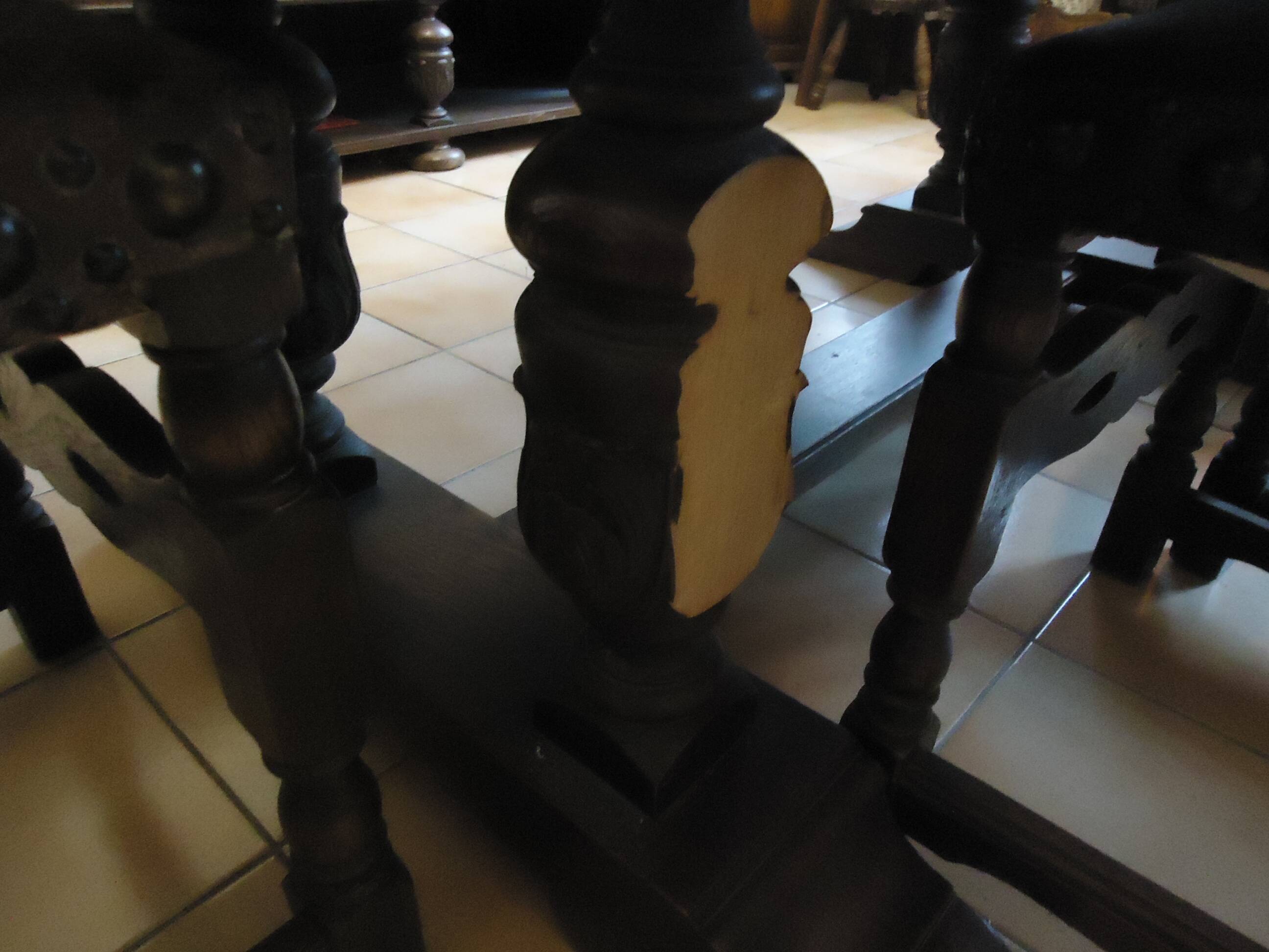 Dining table and 6 solid wood chairs from the 1950s.